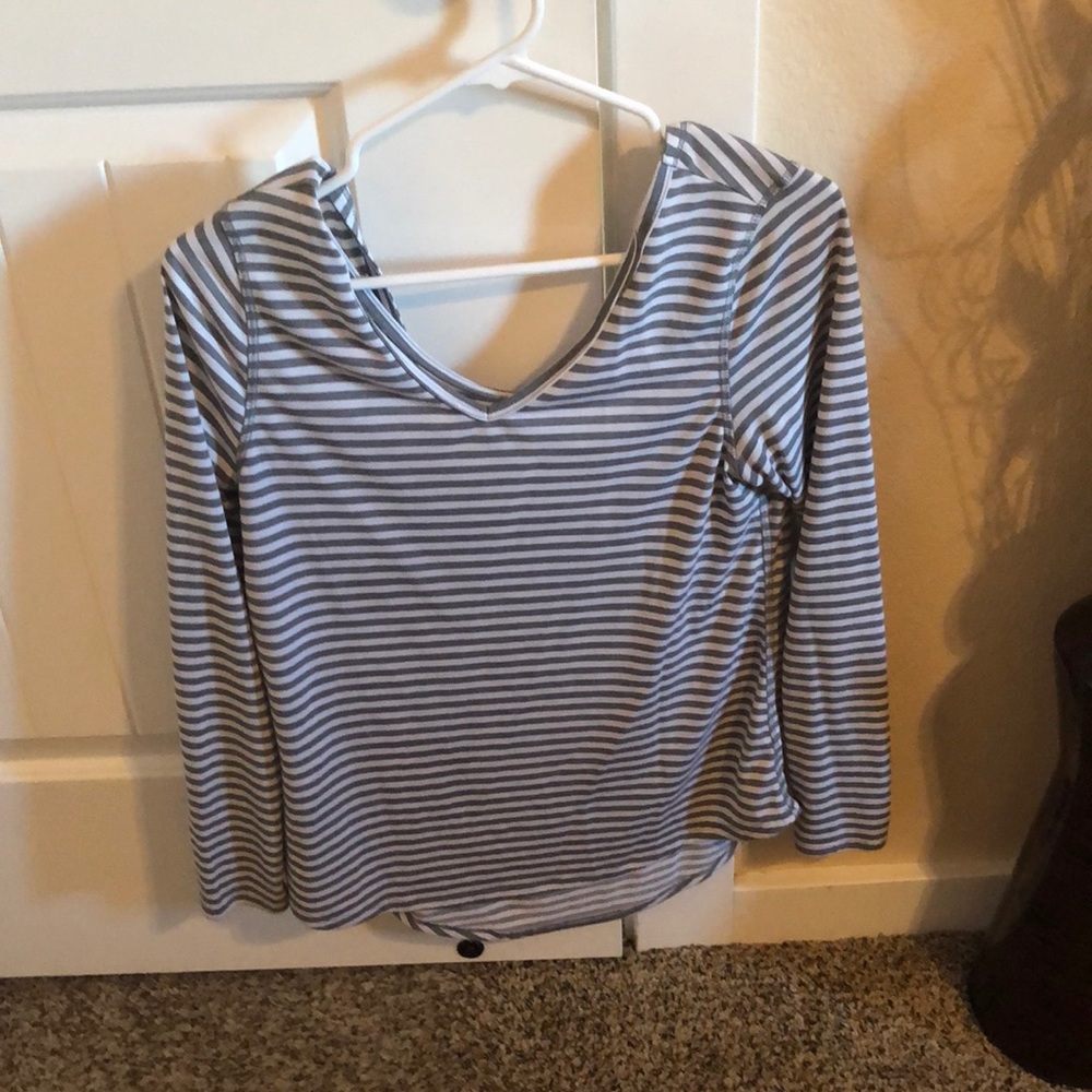 Old Navy Active shirt